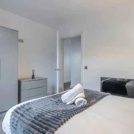 Apartment Modern 1-bed In Birmingham's Jewellery Quarter